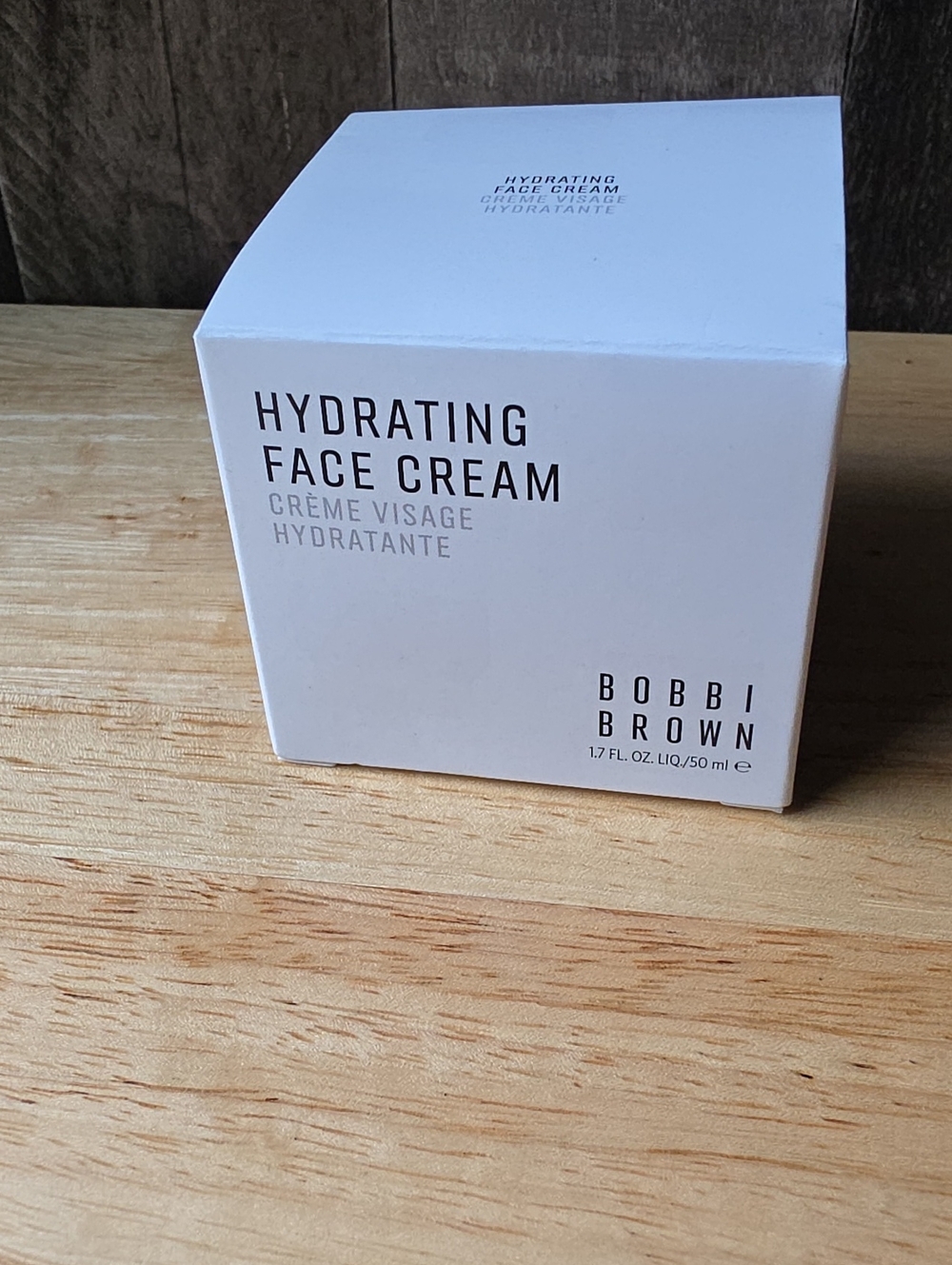 Bobbi Brown Hydrating Face Cream - White Box